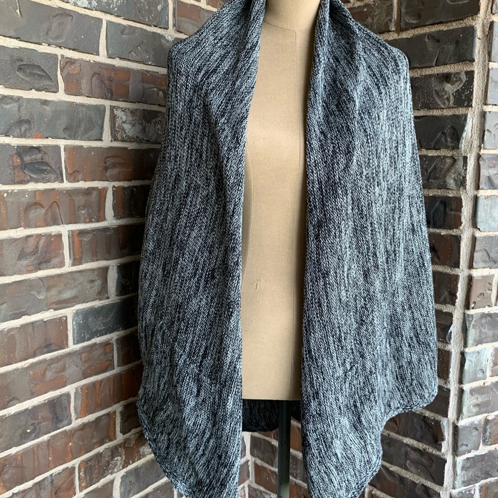 Knit Cardigan Chunky Grey Open with Pockets - One Size